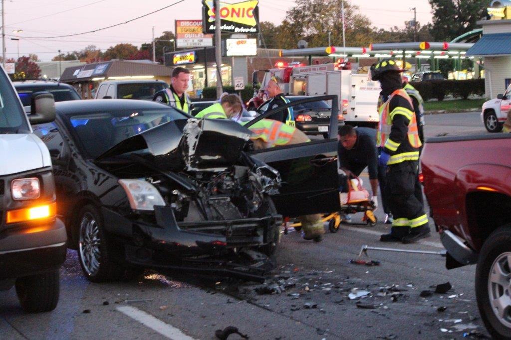 Four People Hurt In Manchester Crash