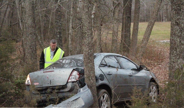 Crash On Wayside Road In Coffee County