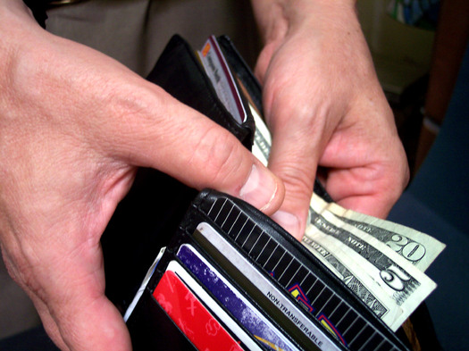 Tennessee Bill Aims to Take Bite Out of Some Payday Loan Companies