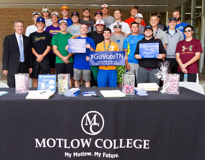 Tennessee Secretary of State Visits Motlow