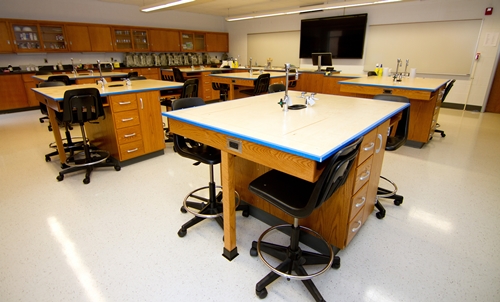 Motlow Renovates Simon Hall