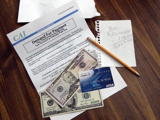Analysis: TN Minority, Rural Communities Face High Student-Debt Rates
