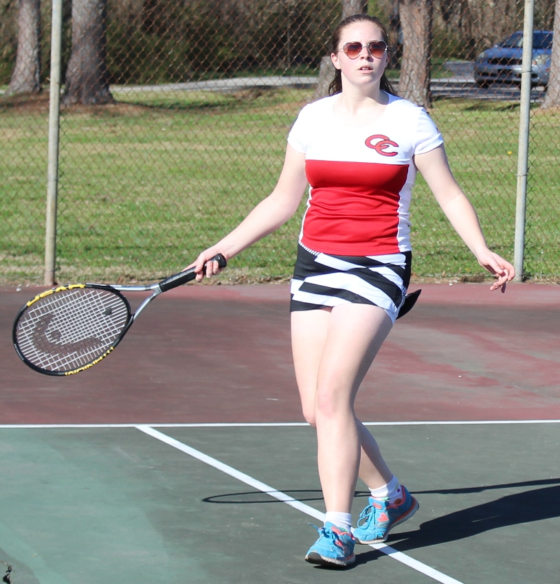 CHS Tennis Splits with Lincoln County on Thursday