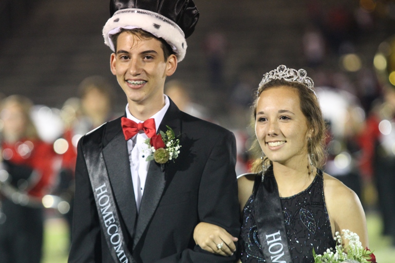 Coffee County Falls on Homecoming