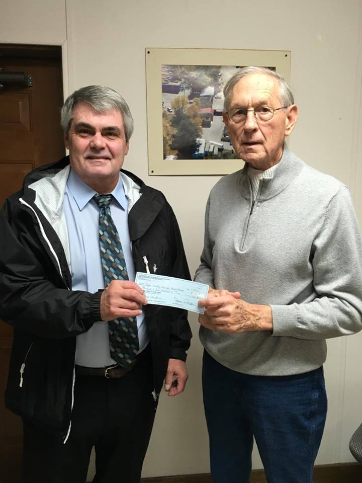 Sportsmen and Businessmen’s Organization Donates to Law Enforcement Christmas Charities