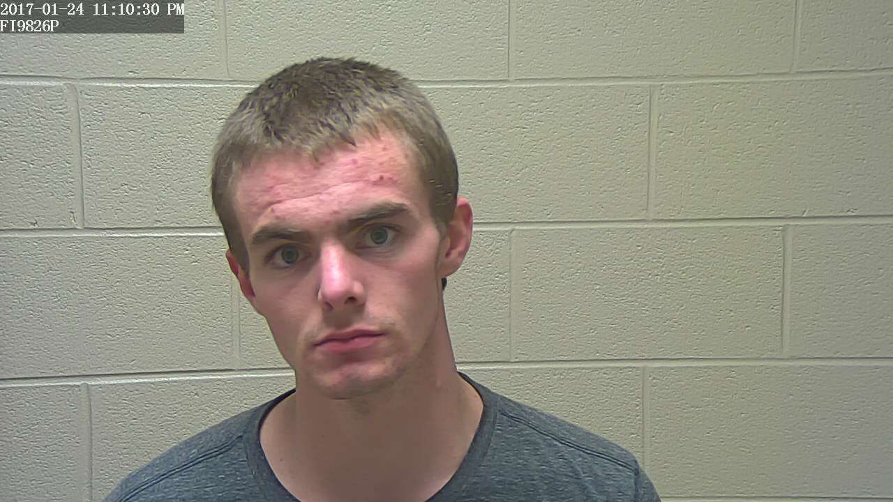 Estill Springs man facing charges after Tullahoma Police Traffic Stop