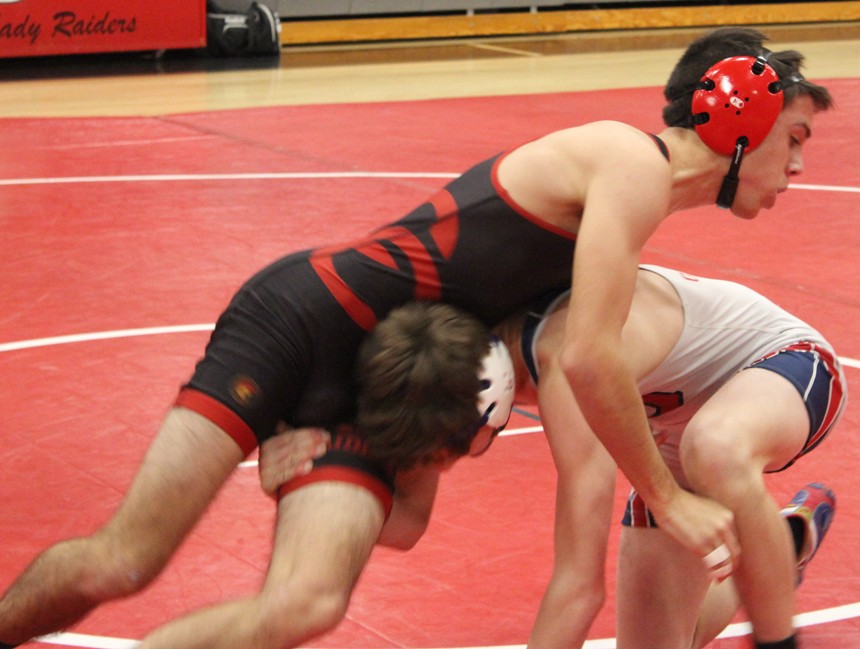 CHS Wrestling Splits Pair of Thursday Matches