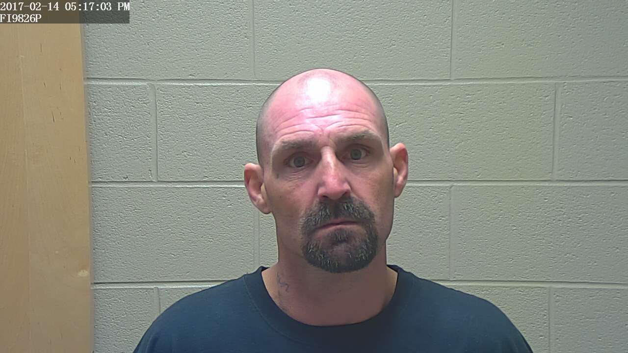 Shelbyville Man Arrested for Allegedly Stealing items from a Tullahoma Business