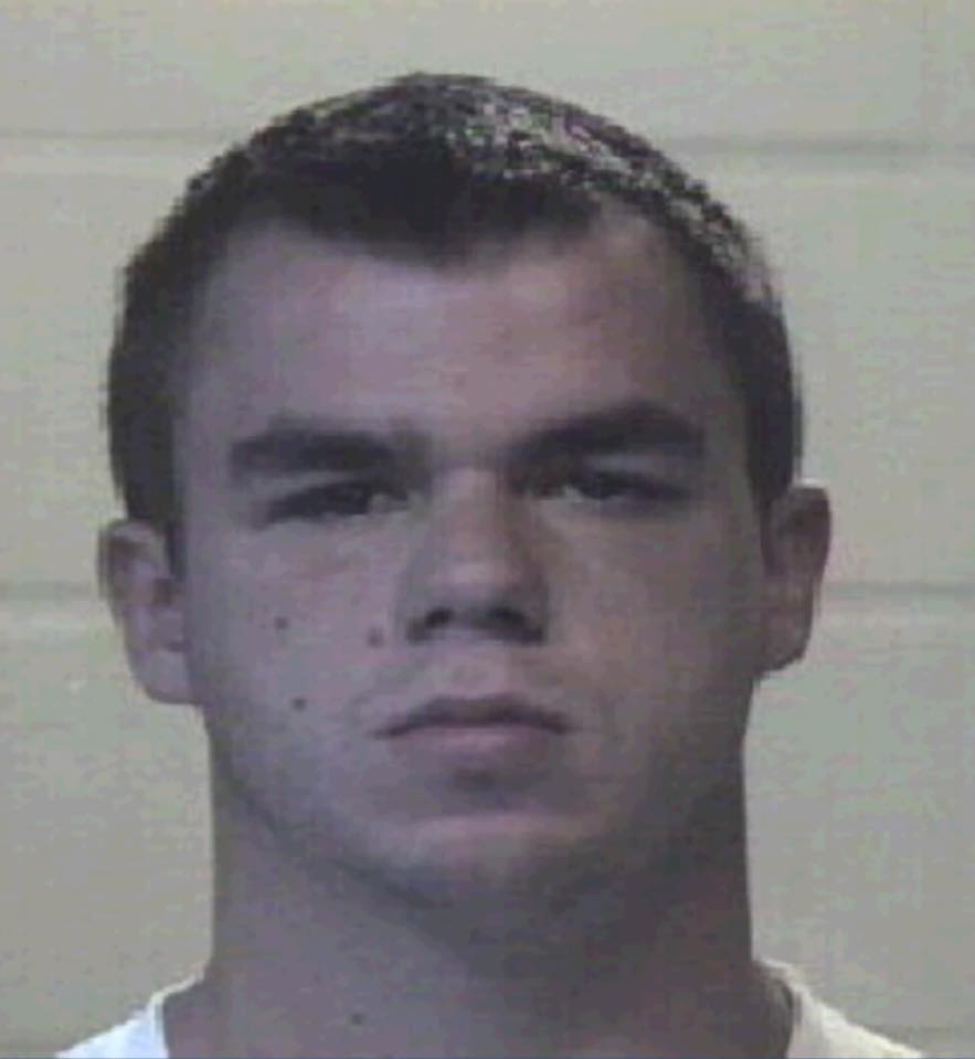 Man that ran from Police Arrested in Shelbyville
