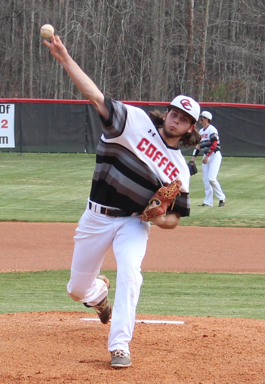 Davis Green Signs Baseball Scholarship with Cumberland University