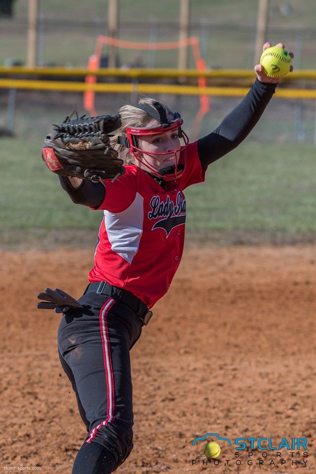 CHS Softball Rolls Past Lincoln County