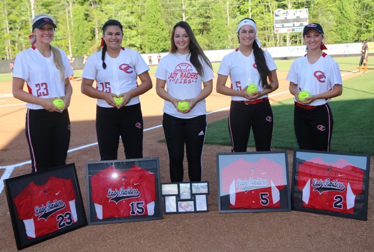 Lady Raider Softball Splits Senior Night Doubleheader