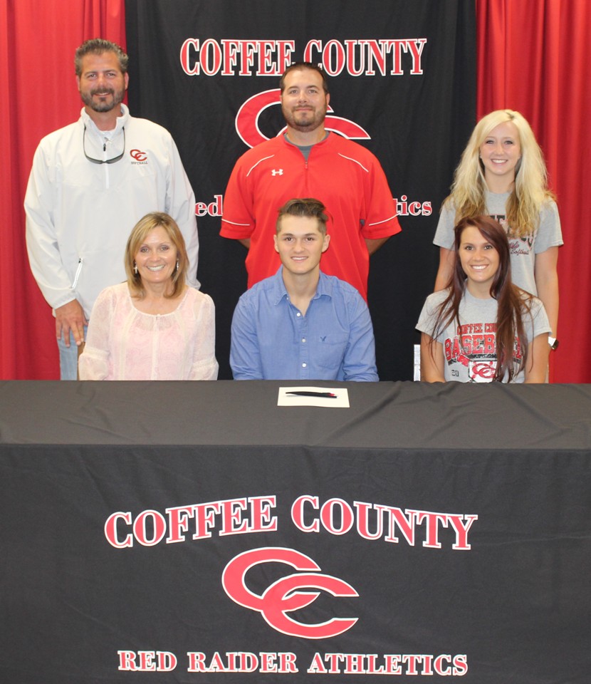 Cade Giles Signs with Chattanooga State Baseball Program