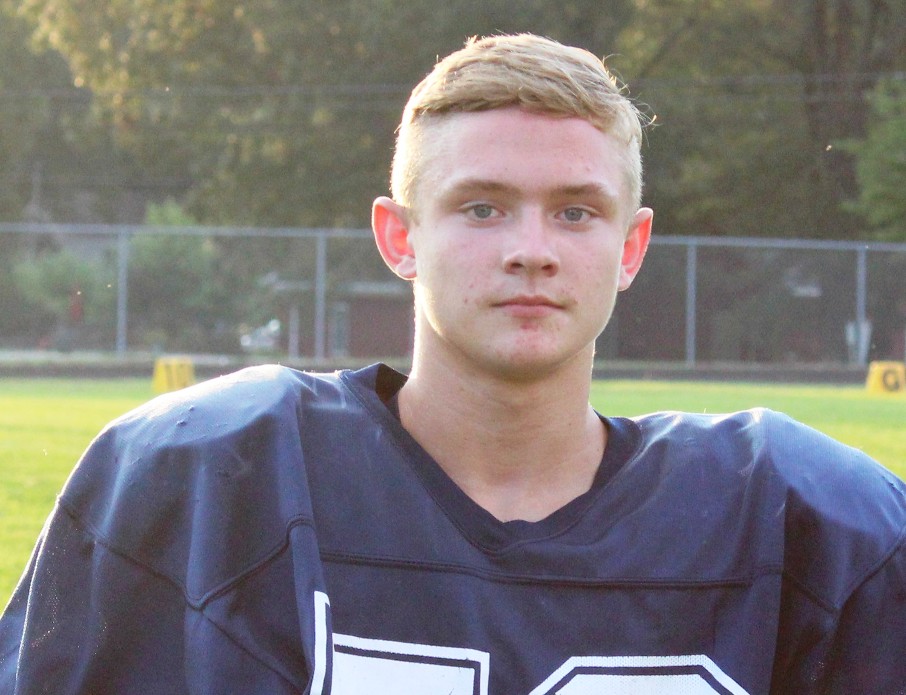 Westwood Football Falls on Late Touchdown to MTCS