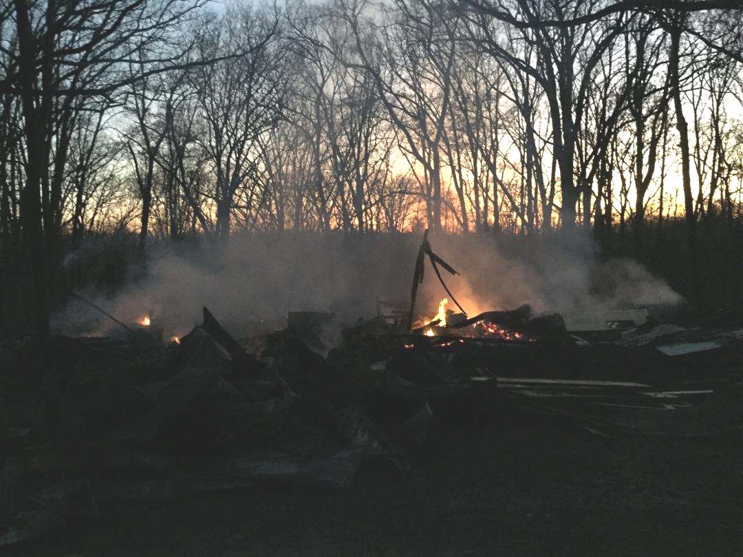 Barn Burns to the Ground in Manchester