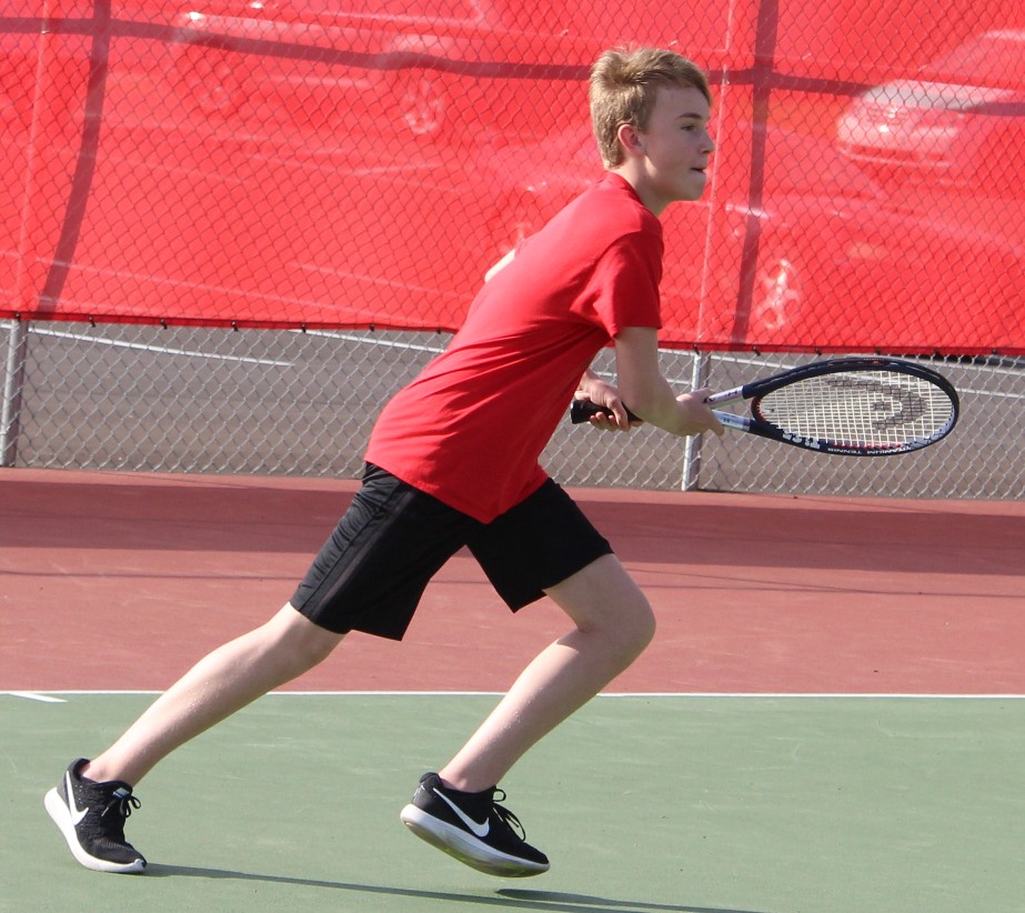 CCMS Tennis Sweeps Harris on Tuesday