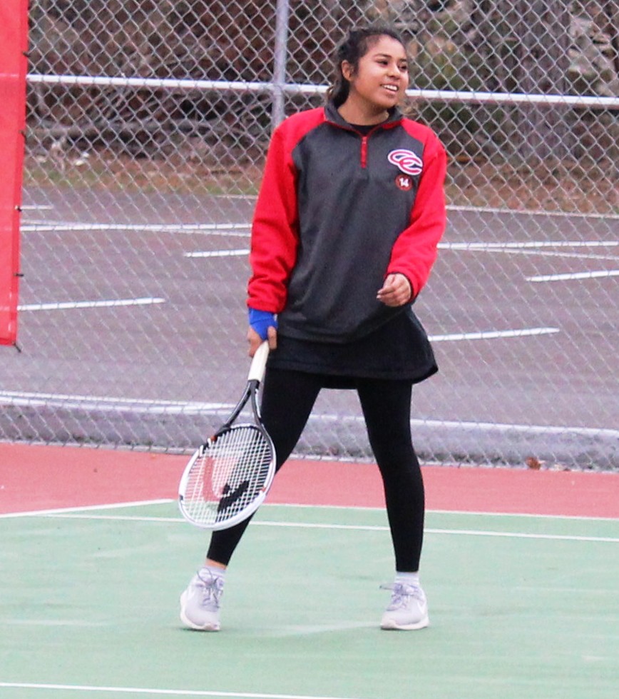 CHS Tennis Sweeps Columbia on Thursday