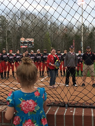 AED Donated to Lady Raider Softball by Unity Medical Center