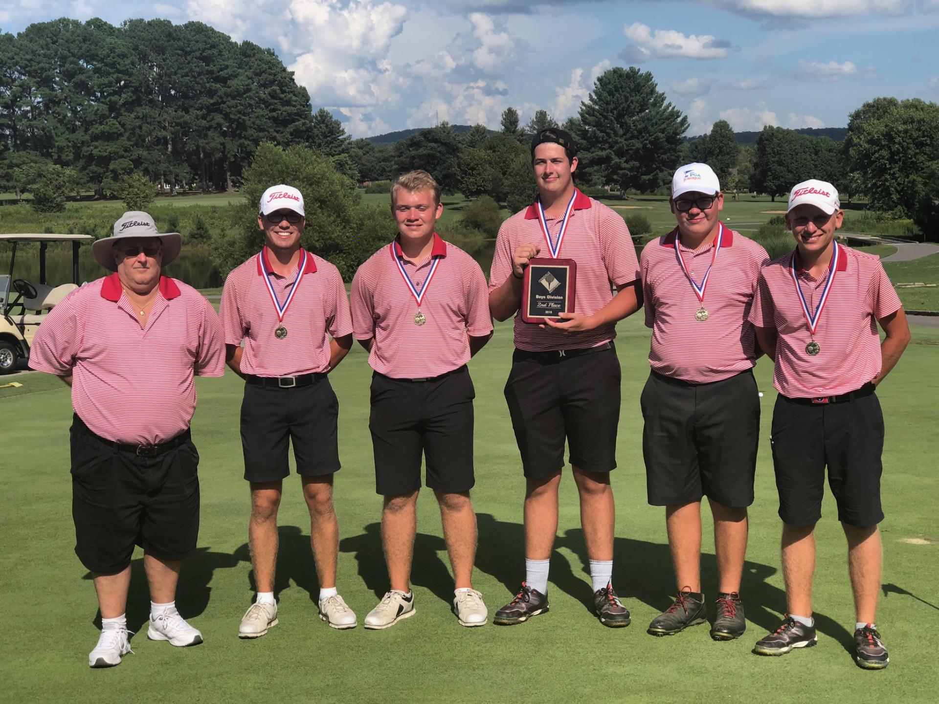 Raider Golf Captures 2nd Place in Cookeville Tournament