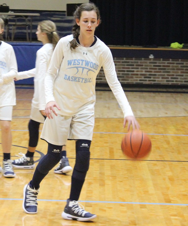 Westwood Basketball Drops Doubleheader at Eagleville
