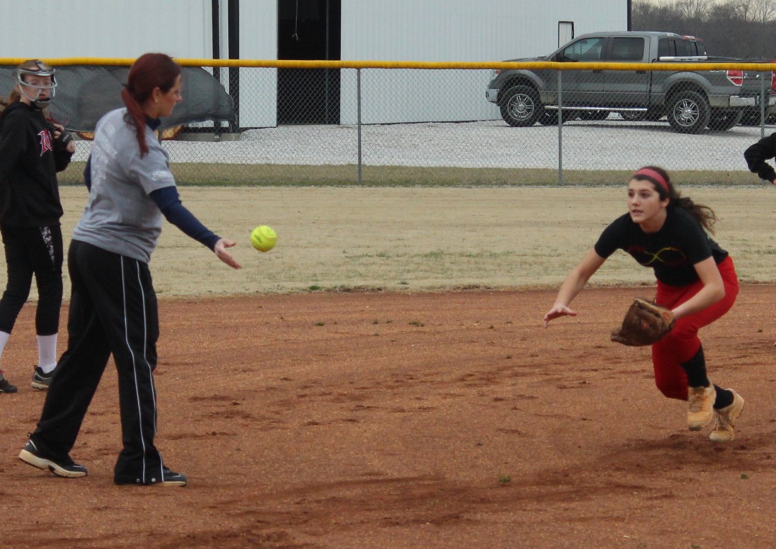 Middle School Springs Sports Enjoy Monday Weather