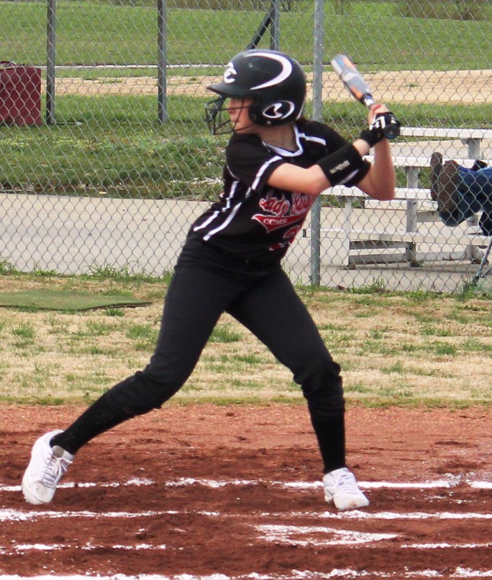 Coffee County Middle School Softball Rolls to Thursday Win