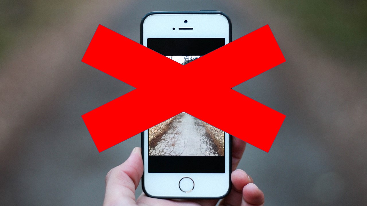 Gov Lee deciding on the Banning Handheld Electronic Devices, including Cellphones While Driving