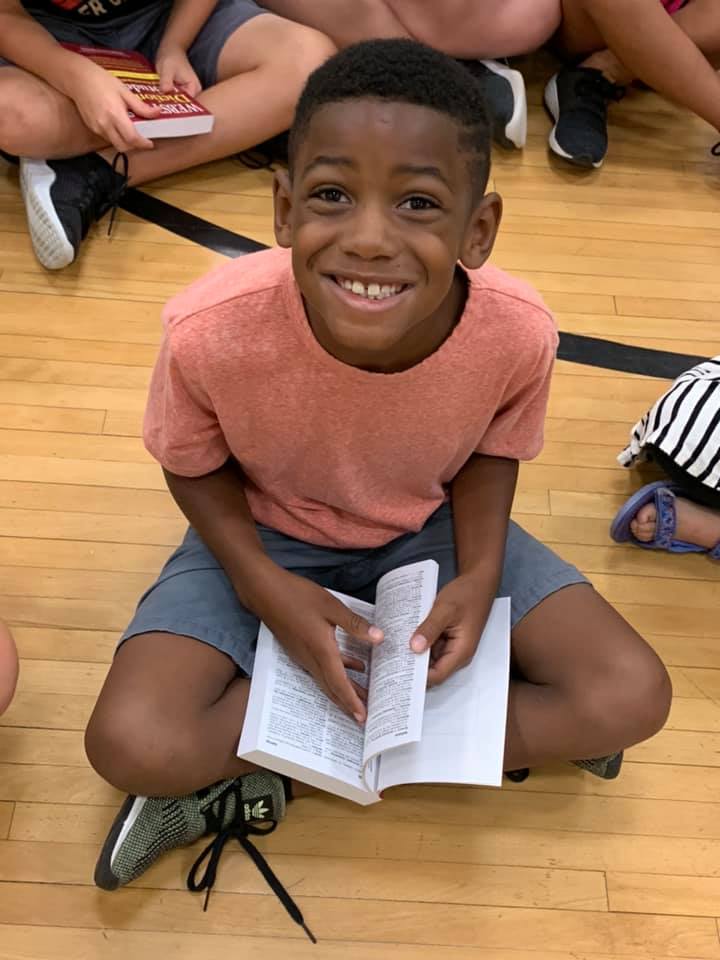 Manchester Rotary delivers dictionaries to all county, city third graders