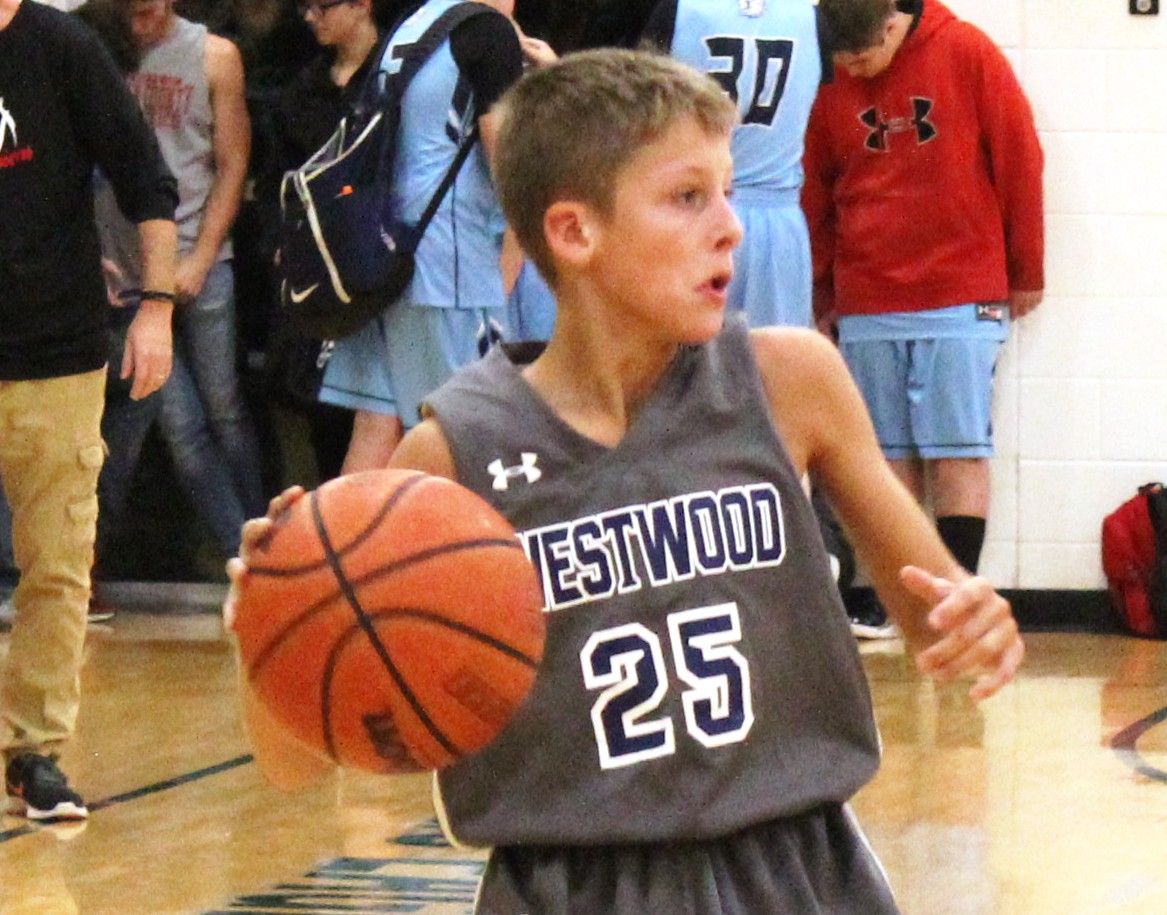Westwood Basketball Gets Sweep at Dibrell on Monday
