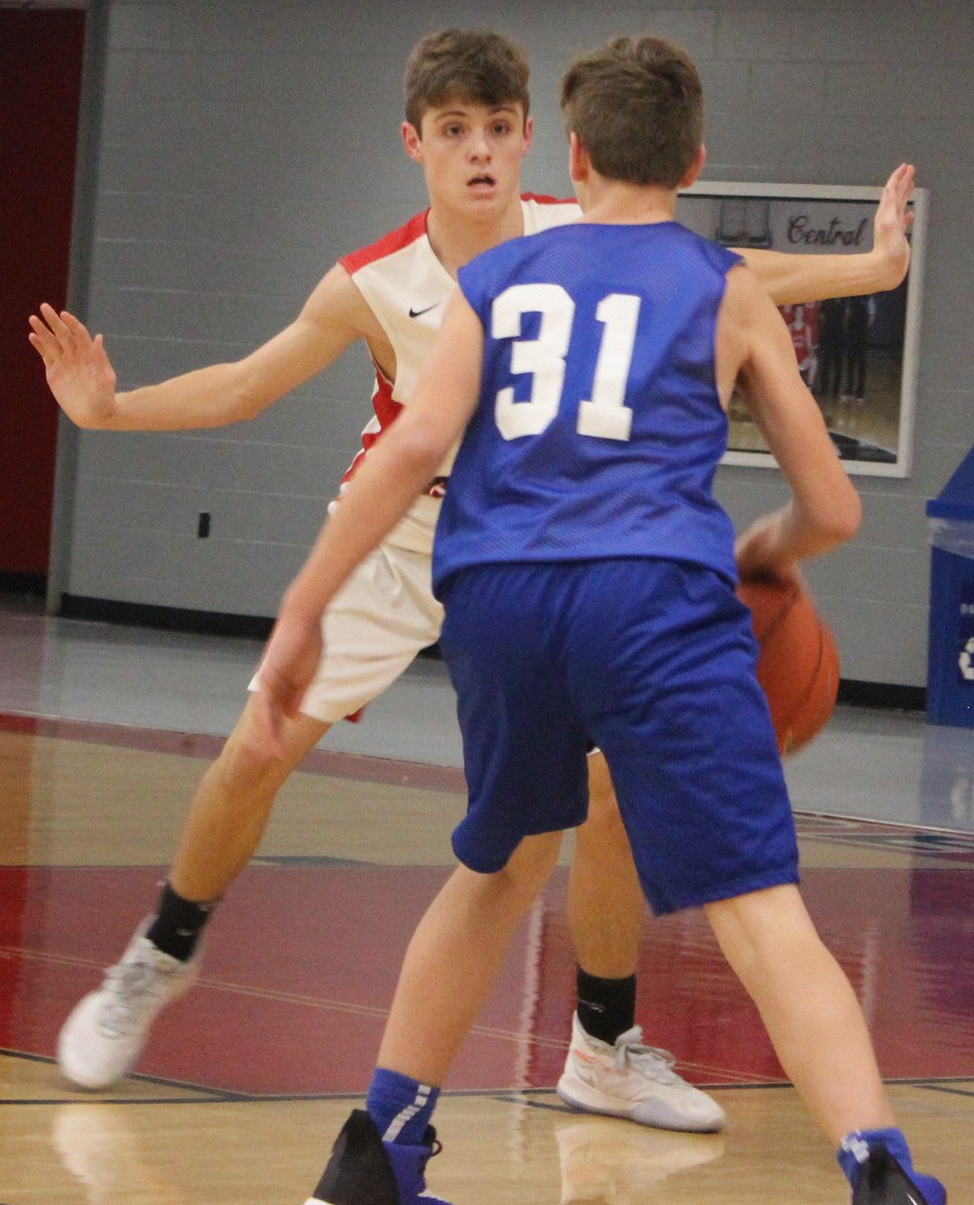 Coffee County CHS Freshman Basketball Teams Split with Warren County