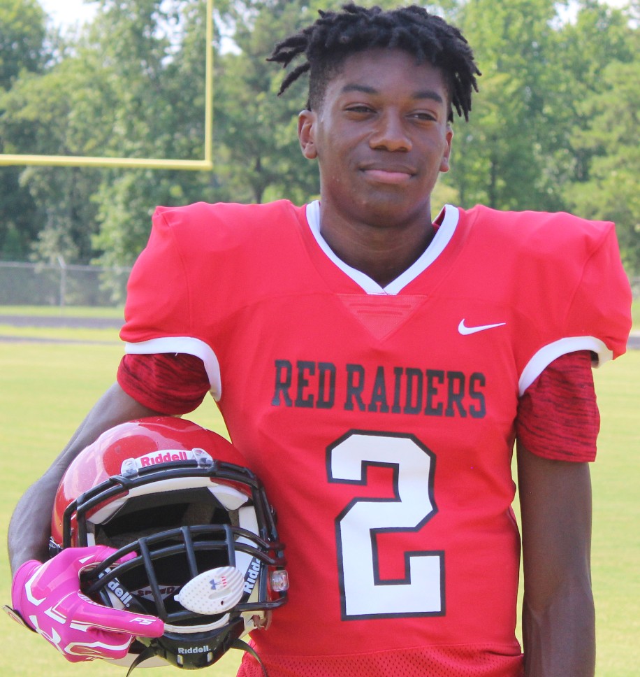 Raider Football Falls to Oakland on Senior Night
