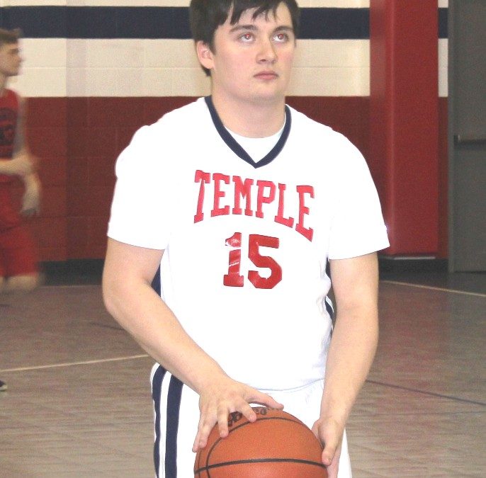 Temple Baptist Christian School Sweeps Friday Doubleheader on Senior Night