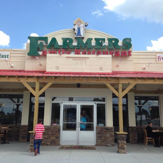 Owners of Farmers Family Restaurant pleads guilty of tax evasion