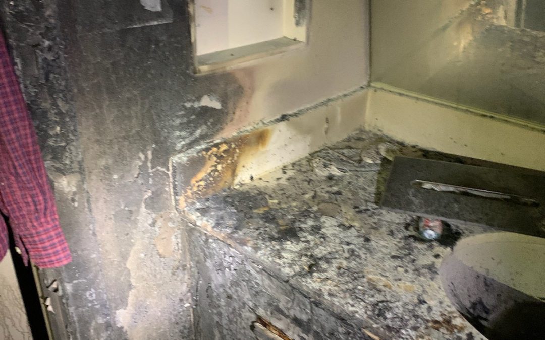 Fire damages room at Econo Lodge in Manchester
