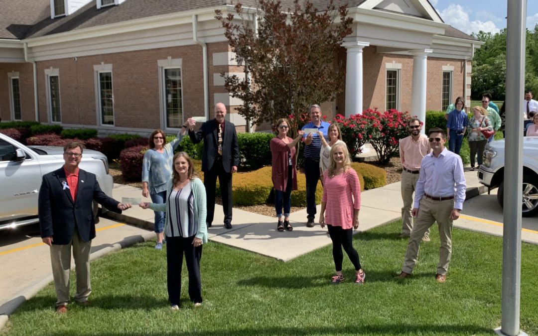 SBCO makes donation to local schools
