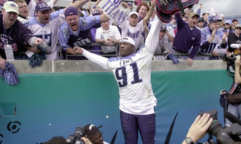 Former Titans DL Josh Evans Reflects on His Life While Asking for Prayers as He Fights Cancer