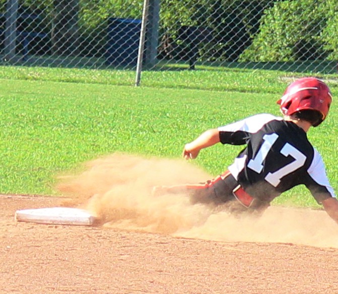 Manchester Youth Baseball League semi-finals rained out, rescheduled for Friday
