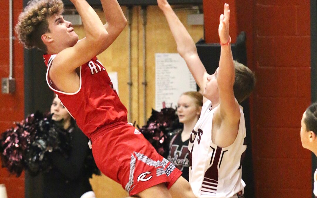 CMS Raiders fall to Oakland in opening round of sectional