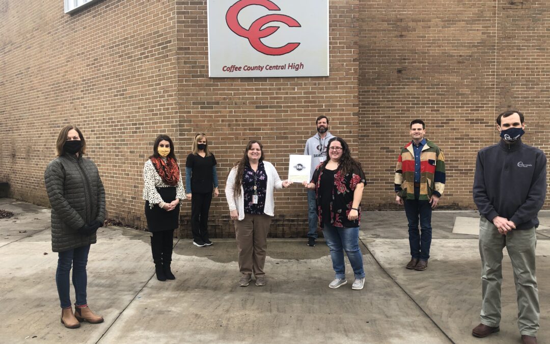 SBCO gives $8,000 to local educators
