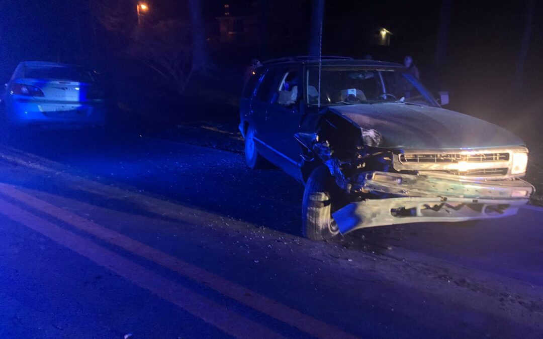 Grundy County deputy avoids injury after car struck