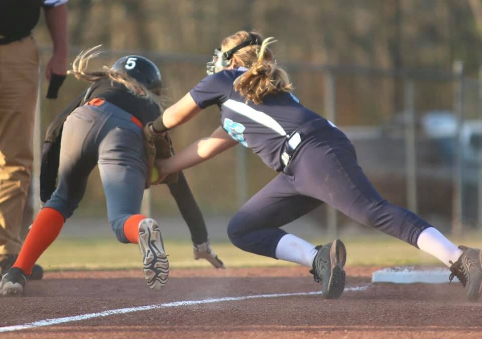 Lady Rocket softball wins two on Tuesday