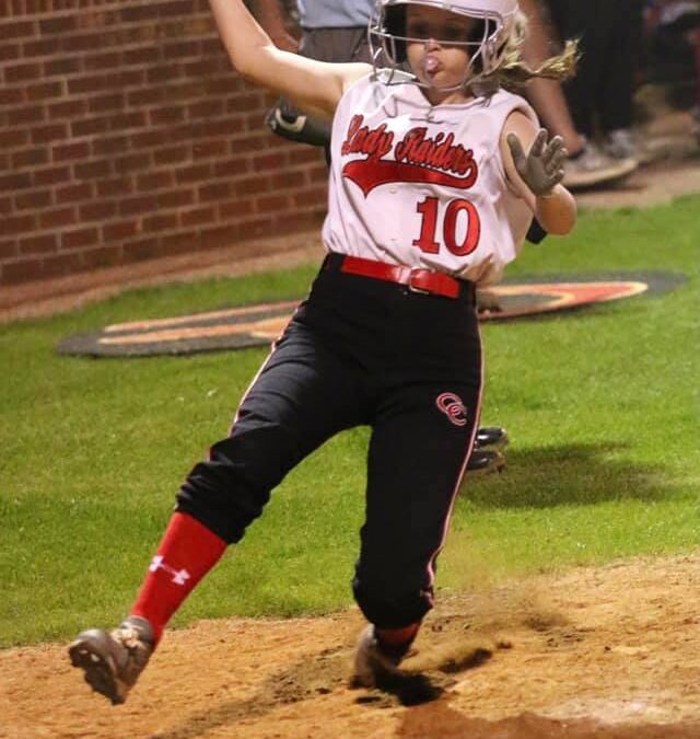 Munn no-hits Pioneers in 7-0 Lady Raider win