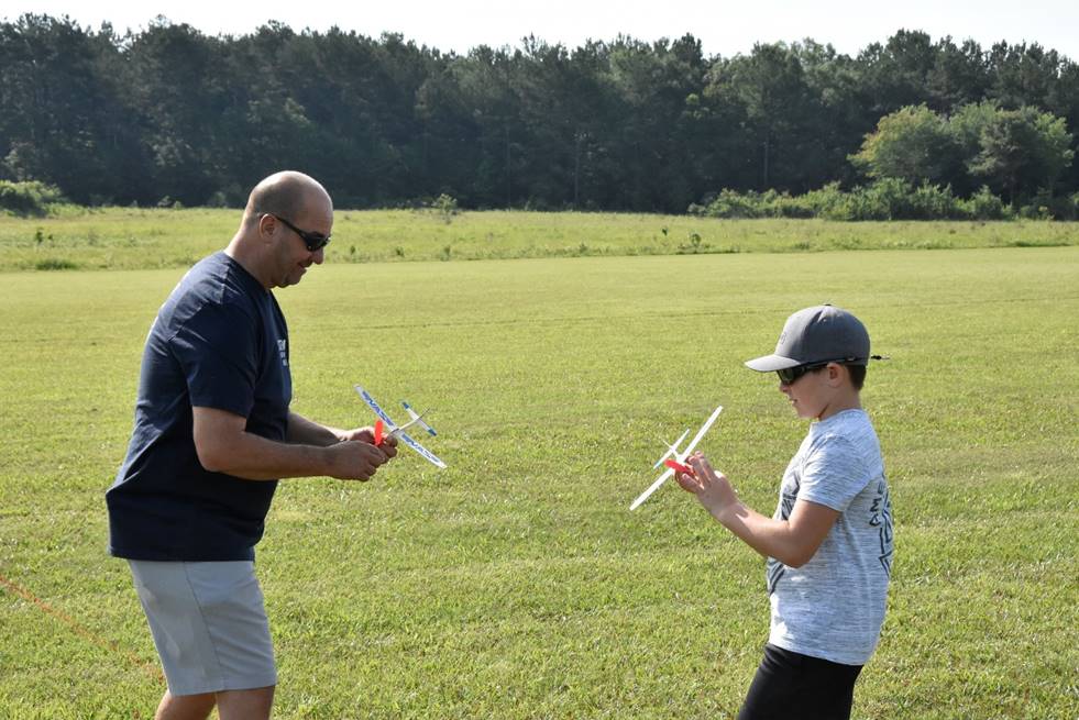 AEDC invited young people in the community to learn more about flight