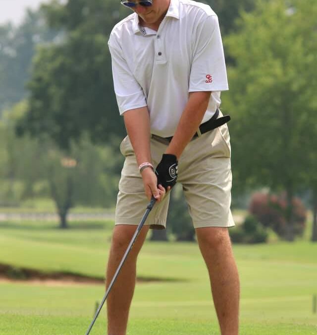 Raider golf outpaces Lincoln County in Monday match