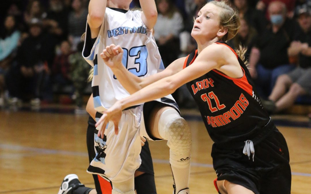 Lady Rockets blowout Eagleville to move to 10-0; Rockets drop first conference game