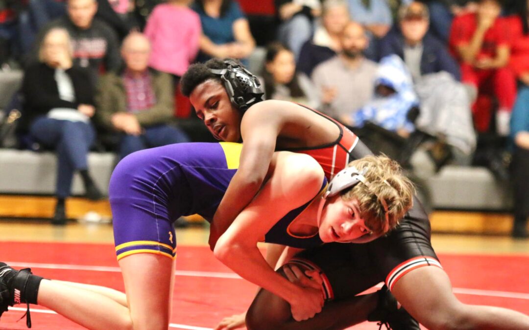 WRESTLING: Raiders fall to Page in Tuesday meet