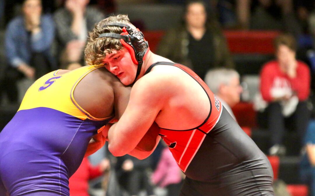 WRESTLING – Coffee County splits Tuesday matches