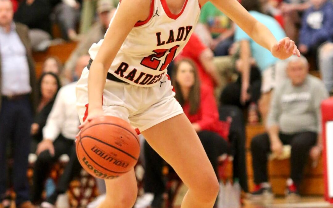 Coffee County opens Charleston tournament with 21-point win