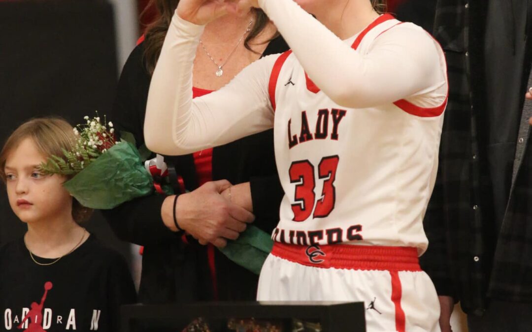 Lady Raiders hang 90 Monday night; Raiders roll for senior night sweep