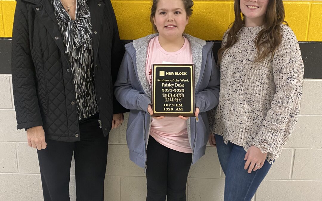 H&R BLOCK STUDENT OF THE WEEK – Paisley Duke